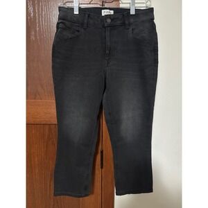 m jeans by maurices Women's Black Mid Rise Crop Jeans Size 8